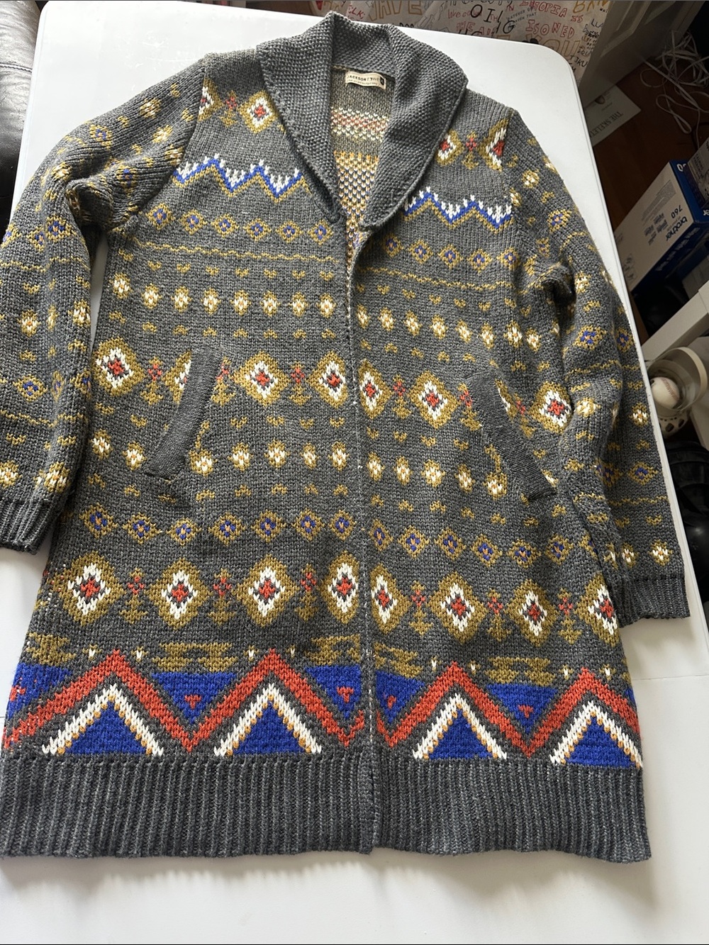 Jackson Rowe Gray Patterned Collar Knit cardigan